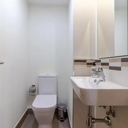 Flatguest Obelisco Apartman *